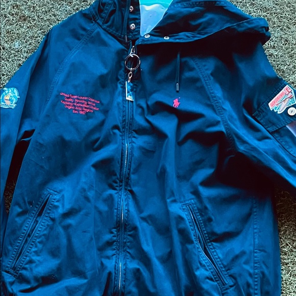 Custom polo jacket - Picture 7 of 8